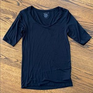 Black Scoop Neck Tshirt - Neilan Marcus